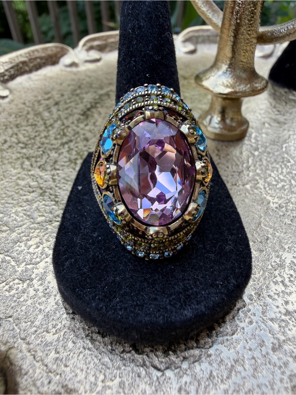 Heidi Daus "Shirli Stunning" Crystal Statement Cocktail Ring. *Size 9.5 - Picture 3 of 8